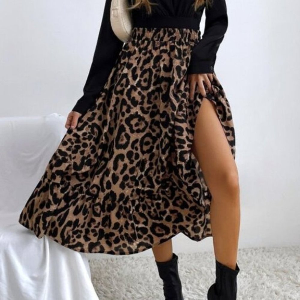 Contemporary Full Animal Print Skirt